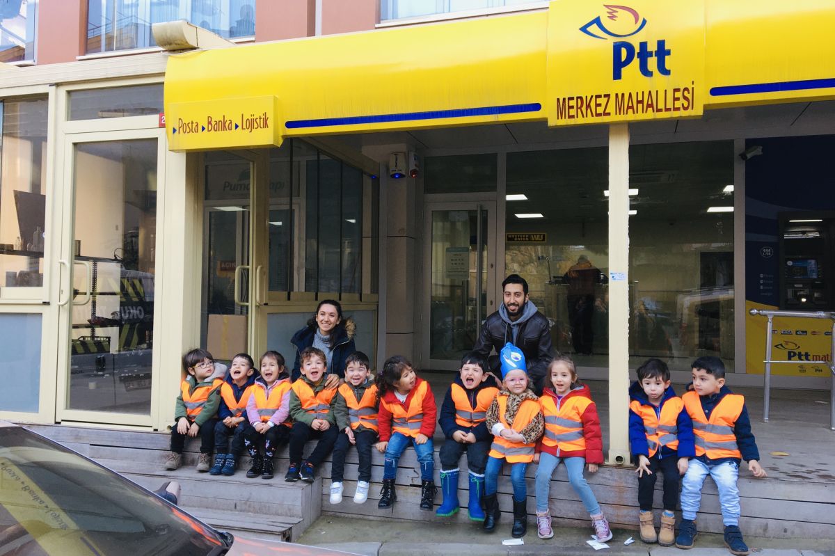 Yeni yıl kartlarımızı gönderdik